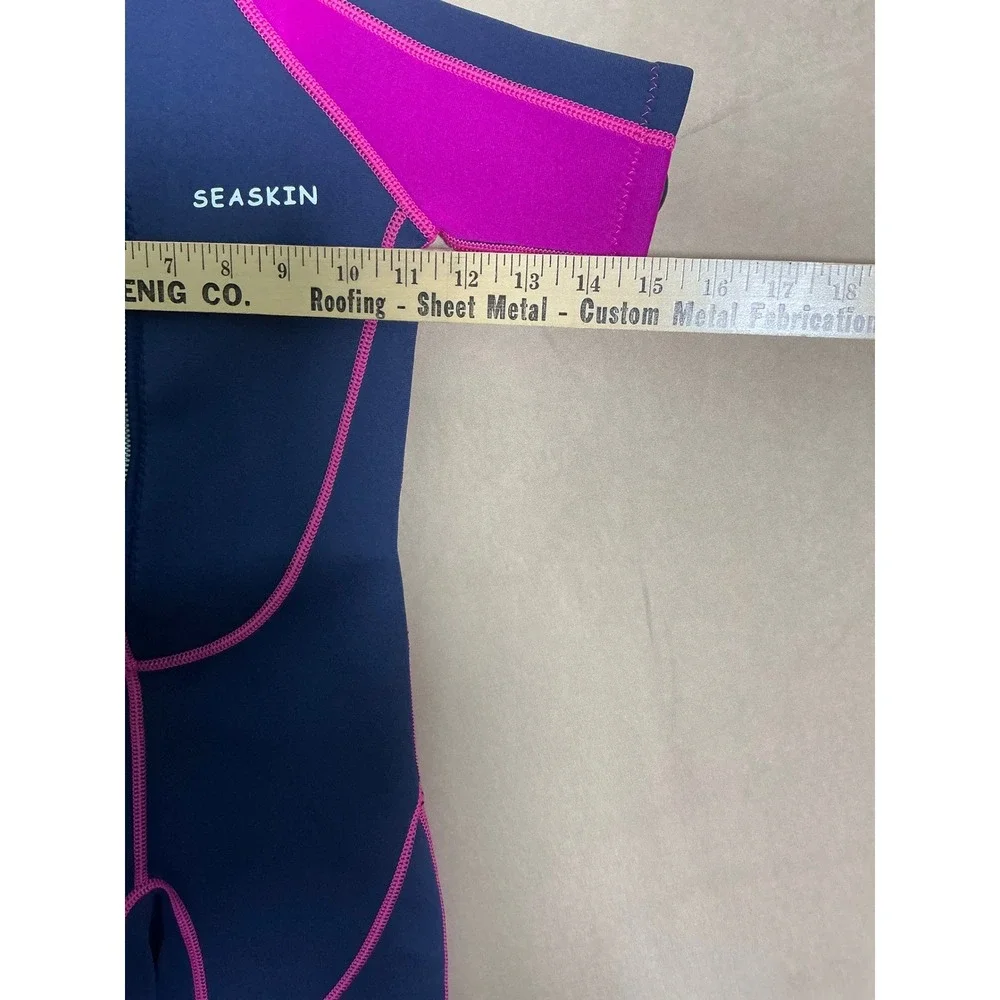 Seaskin Wetsuit Girls Size 6 Navy Blue Pink Excellent Shorty Front Zip Short Slv